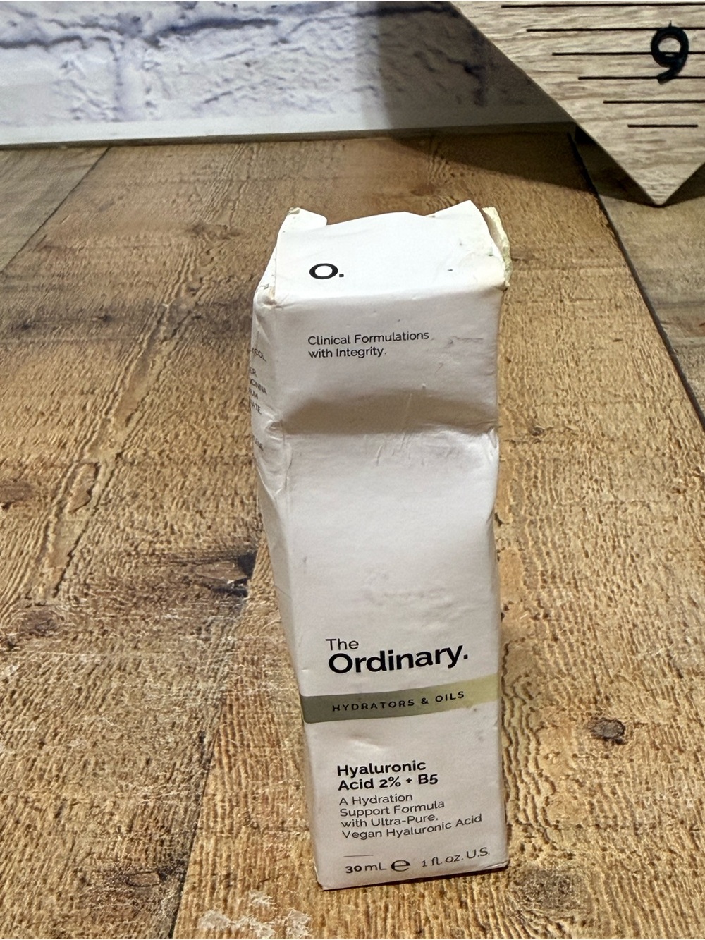 The Ordinary Hyaluronic Acid 2% + B5 Hydrating Serum with Ceramides new